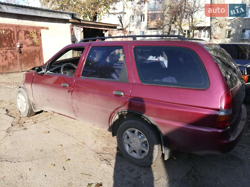 Универсал Ford Escort 1996 в Харькове