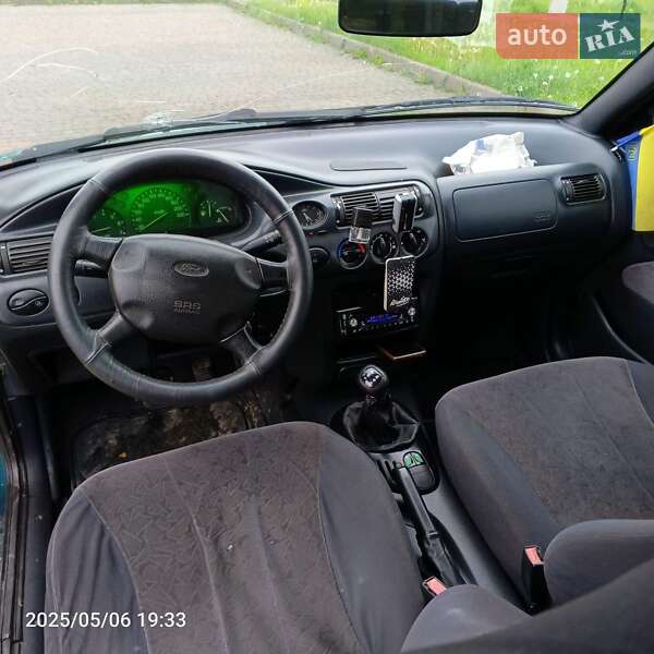Универсал Ford Escort 1997 в Николаеве