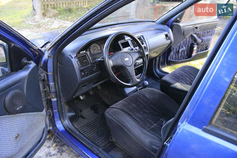 Хэтчбек Ford Escort 1991 в Коростышеве фото 6 Хэтчбек Ford Escort 1991 в Коростышеве