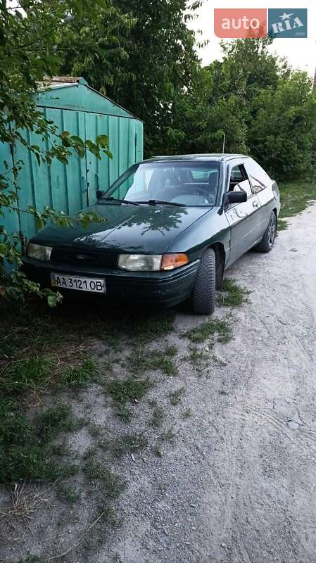 Хэтчбек Ford Escort 1991 в Кременчуге