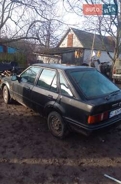 Хэтчбек Ford Escort 1988 в 