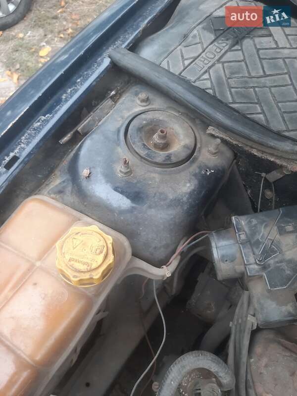 Хэтчбек Ford Escort 1995 в Запорожье фото 7 Хэтчбек Ford Escort 1995 в Запорожье