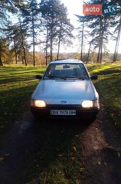 Хэтчбек Ford Escort 1987 в  фото 2 Хэтчбек Ford Escort 1987 в
