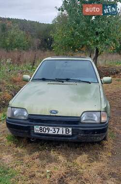 Хэтчбек Ford Escort 1989 в Васлововцах