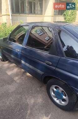 Хетчбек Ford Escort 1995 в Прилуках