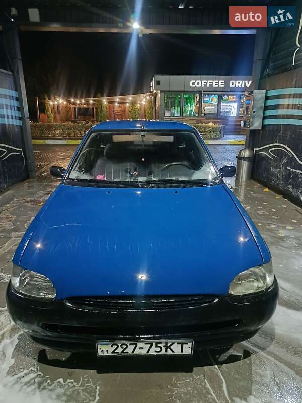 Хэтчбек Ford Escort 1995 в Коростене фото 7 Хэтчбек Ford Escort 1995 в Коростене