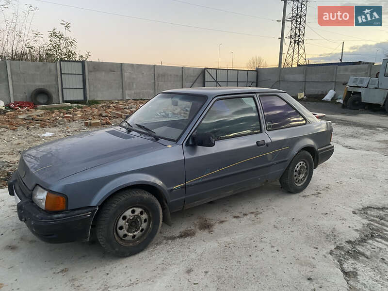Хетчбек Ford Escort 1988 в Рівному фото 10 Хетчбек Ford Escort 1988 в Рівному