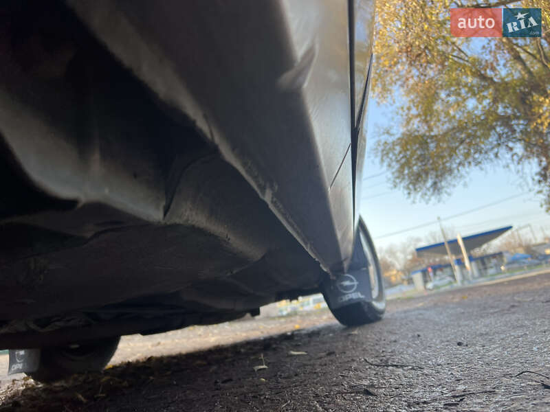 Хэтчбек Ford Escort 1987 в Одессе