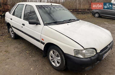 Лифтбек Ford Escort 1996 в Львове