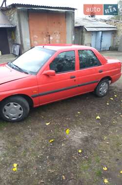 Седан Ford Escort 1995 в Запорожье