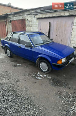 Хэтчбек Ford Escort 1985 в Львове