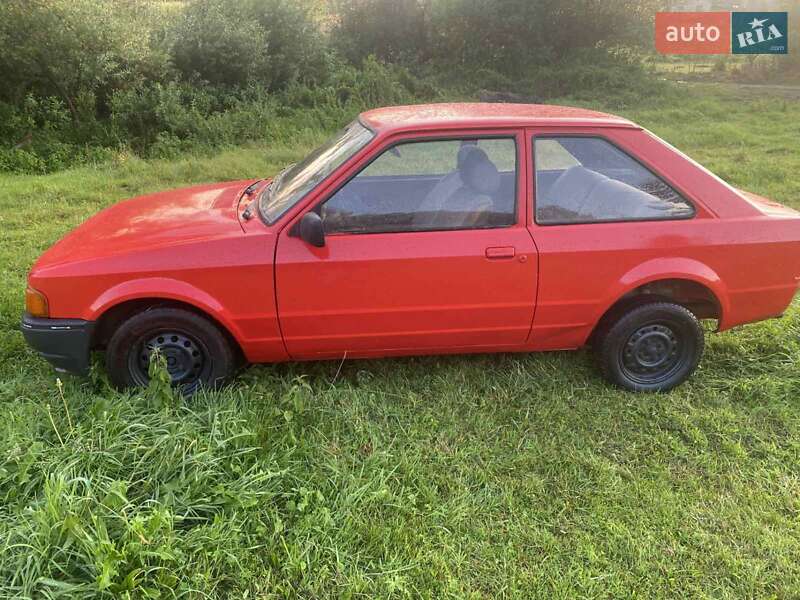 Хэтчбек Ford Escort 1996 в Бобрке фото 3 Хэтчбек Ford Escort 1996 в Бобрке