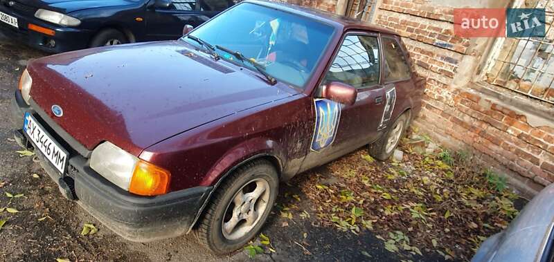 Хэтчбек Ford Escort 1989 в Харькове