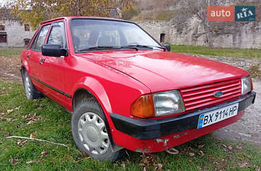 Хэтчбек Ford Escort 1985 в Каменец-Подольском