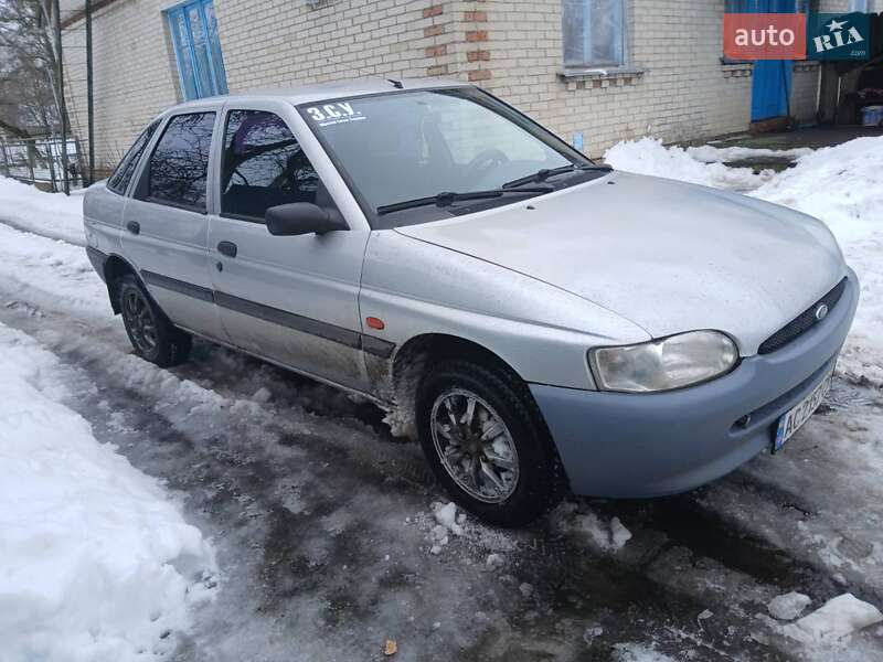 Ford Escort 1998