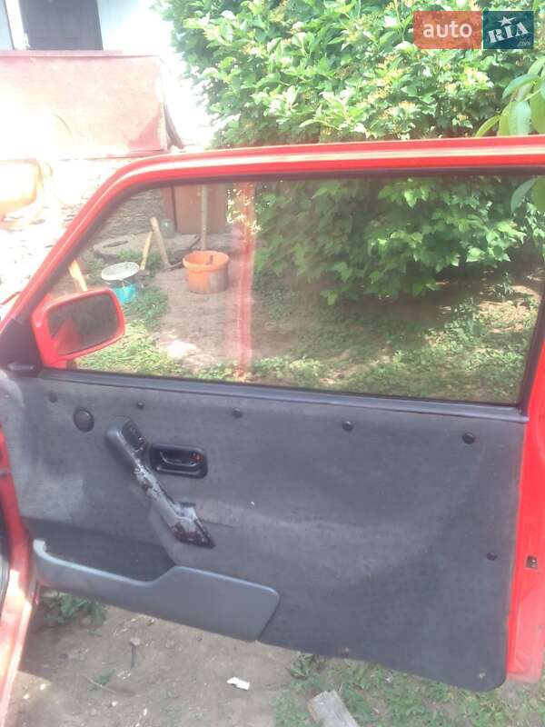 Хэтчбек Ford Escort 1987 в Клесовом фото 13 Хэтчбек Ford Escort 1987 в Клесовом