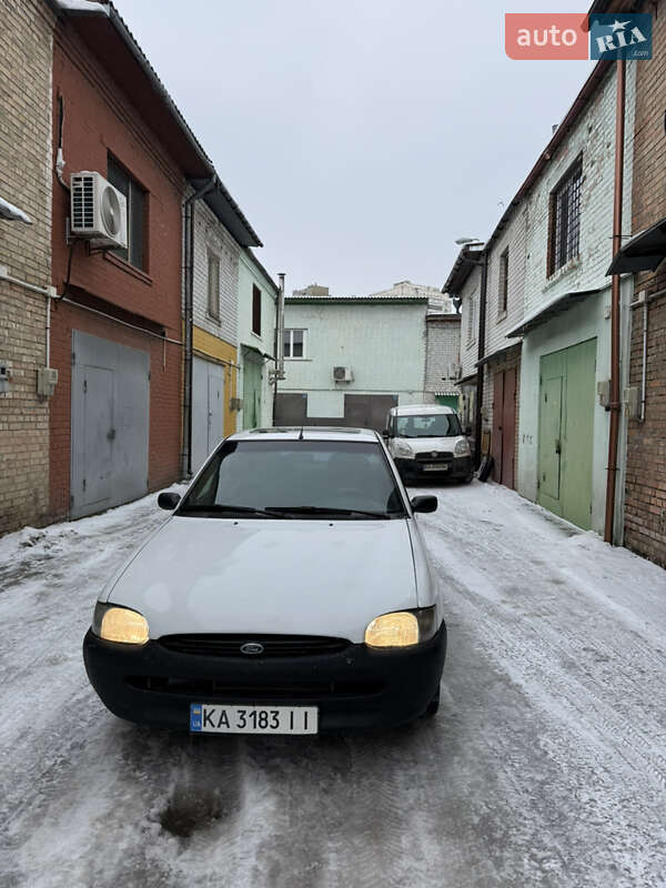 Седан Ford Escort 1997 в Києві