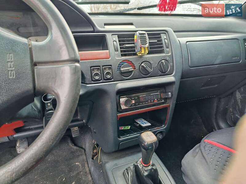 Хетчбек Ford Escort 1994 в Великосілках фото 6 Хетчбек Ford Escort 1994 в Великосілках