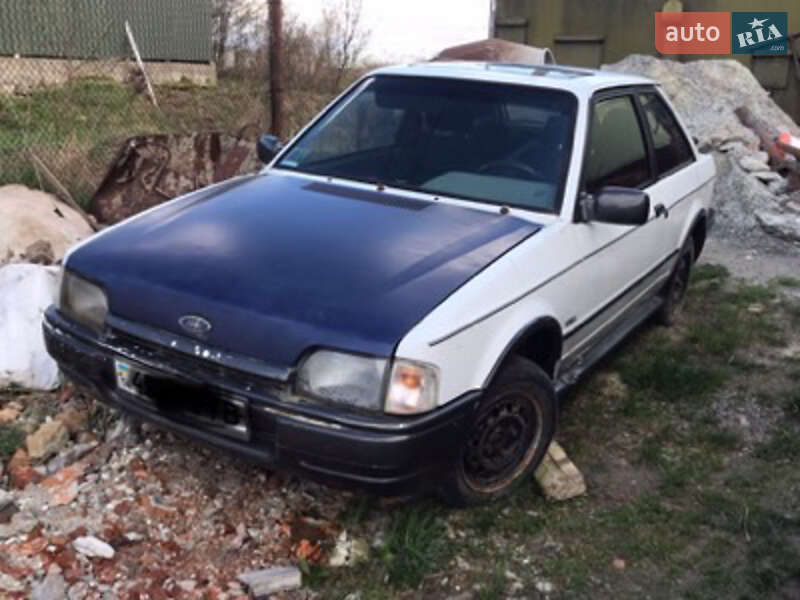 Хэтчбек Ford Escort 1986 в Львове фото 4 Хэтчбек Ford Escort 1986 в Львове