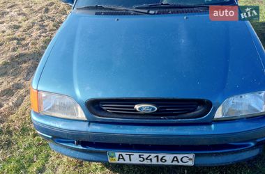 Седан Ford Escort 1992 в Стрые