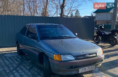 Хэтчбек Ford Escort 1991 в Красилове