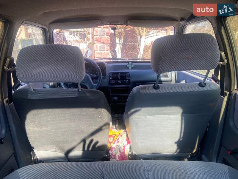 Хетчбек Ford Escort 1987 в Острозі