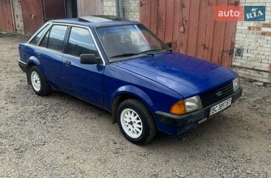 Хэтчбек Ford Escort 1985 в Львове