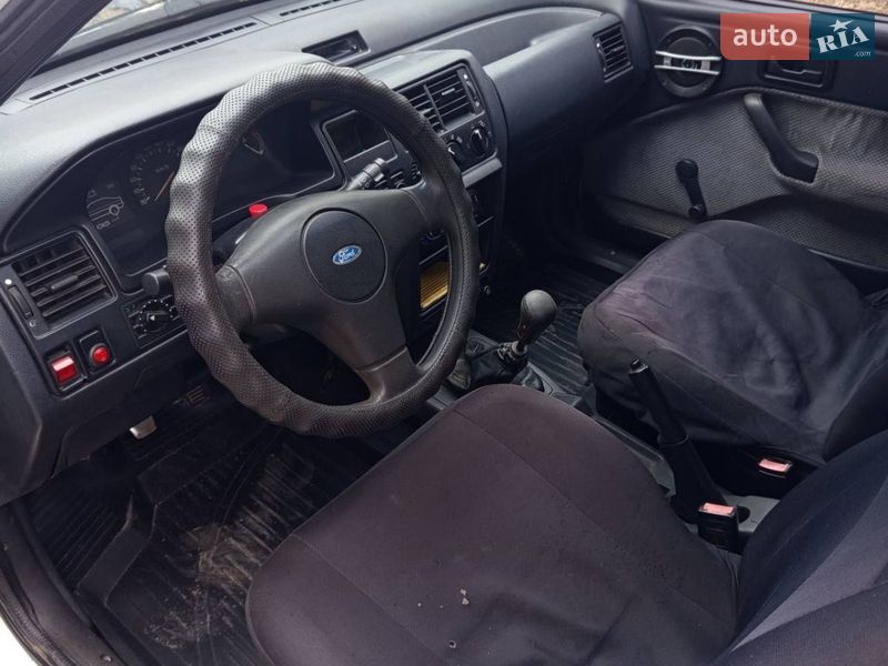 Универсал Ford Escort 1992 в Золотоноше фото 6 Универсал Ford Escort 1992 в Золотоноше