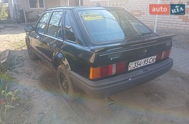 Хетчбек Ford Escort 1989 в Бершаді