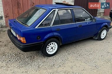 Хэтчбек Ford Escort 1985 в Львове