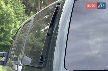 Внедорожник / Кроссовер Ford Excursion 2001 в 
