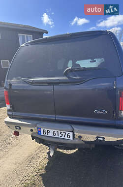 Внедорожник / Кроссовер Ford Excursion 2001 в 