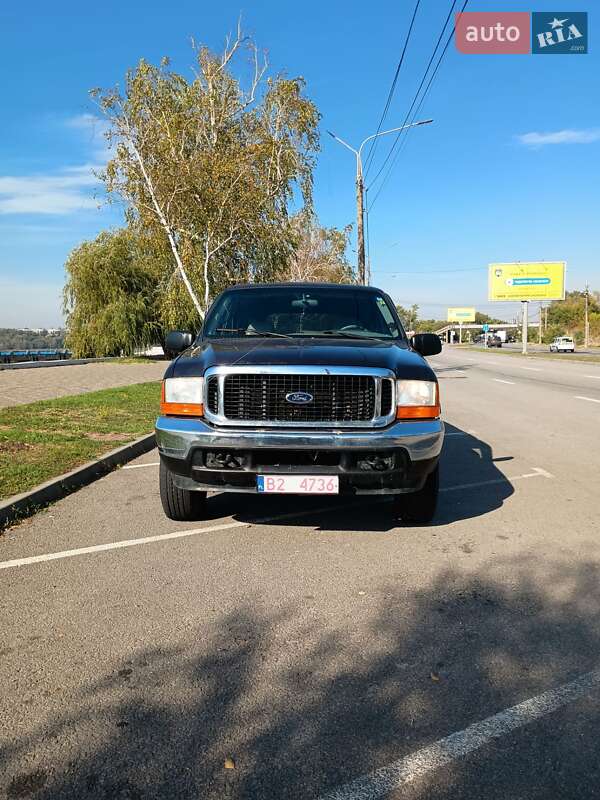 Позашляховик / Кросовер Ford Excursion 2000 в Запоріжжі