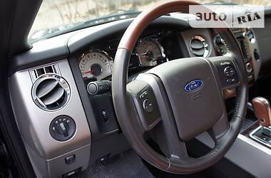 Внедорожник / Кроссовер Ford Expedition 2014 в Киеве