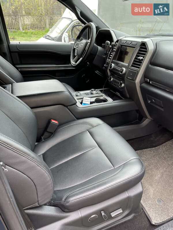 Внедорожник / Кроссовер Ford Expedition 2018 в Киеве