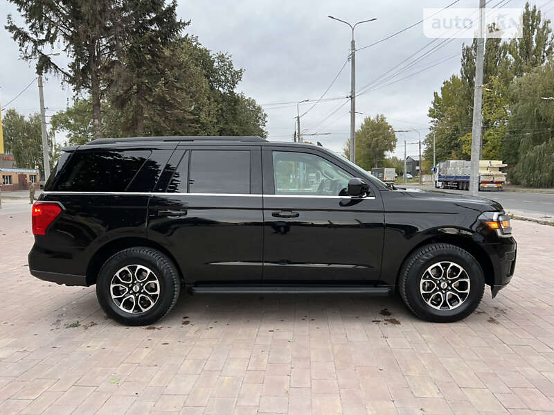 Позашляховик / Кросовер Ford Expedition 2022 в Тернополі