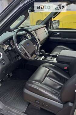 Внедорожник / Кроссовер Ford Expedition 2008 в 