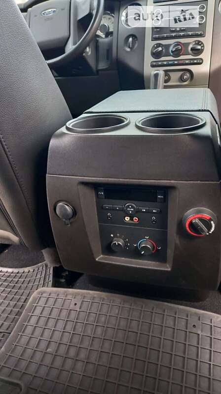 Позашляховик / Кросовер Ford Expedition 2008 в Києві фото 20 Позашляховик / Кросовер Ford Expedition 2008 в Києві