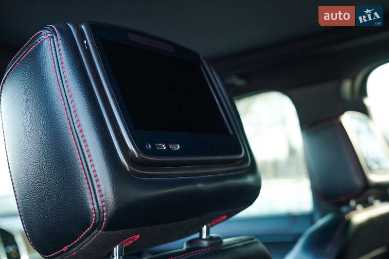 Внедорожник / Кроссовер Ford Expedition 2019 в Киеве