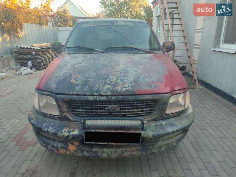 Внедорожник / Кроссовер Ford Expedition 2000 в Днепре