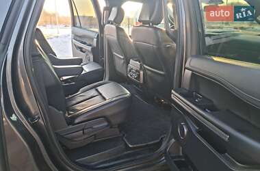 Внедорожник / Кроссовер Ford Expedition 2020 в 