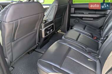 Позашляховик / Кросовер Ford Expedition 2019 в 
