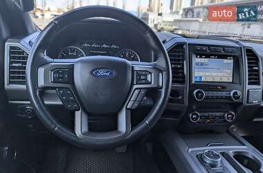 Позашляховик / Кросовер Ford Expedition 2019 в 