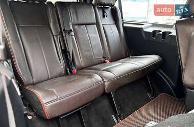 Внедорожник / Кроссовер Ford Expedition 2016 в 