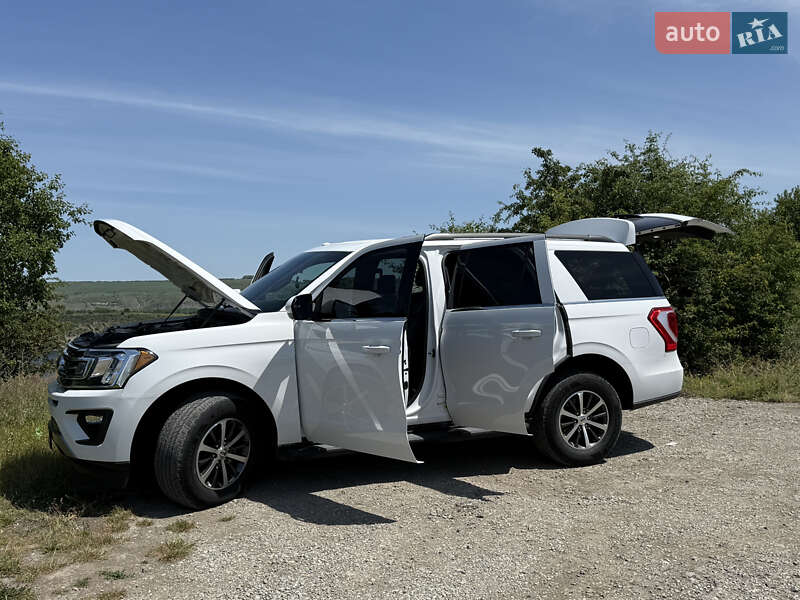 Позашляховик / Кросовер Ford Expedition 2019 в Кам'янець-Подільському