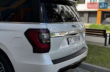 Внедорожник / Кроссовер Ford Expedition 2021 в 