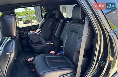 Внедорожник / Кроссовер Ford Expedition 2019 в 