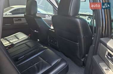 Позашляховик / Кросовер Ford Expedition 2016 в 