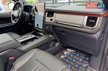 Позашляховик / Кросовер Ford Expedition 2022 в 