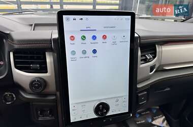 Позашляховик / Кросовер Ford Expedition 2022 в 